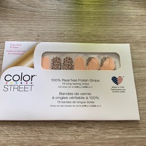 Color Street nail polish strips
